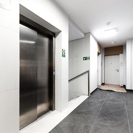 Апартаменты Super Apart Dywizjonu 303 175/8 Варшава Номер фото
