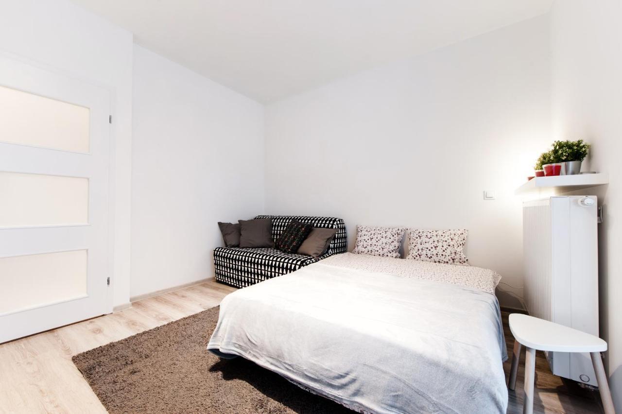 Апартаменты Super Apart Dywizjonu 303 175/8 Варшава Номер фото